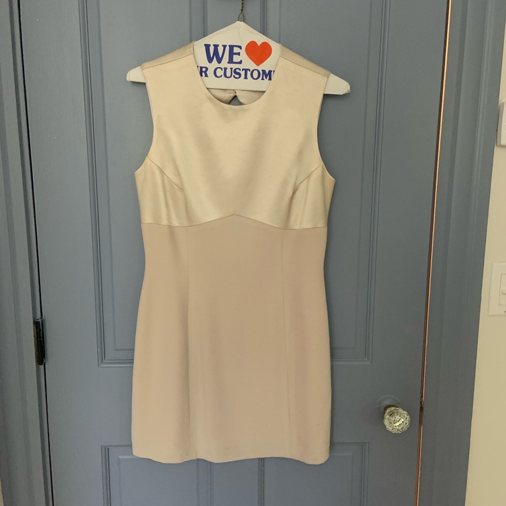Tahari Classics Dress size 6